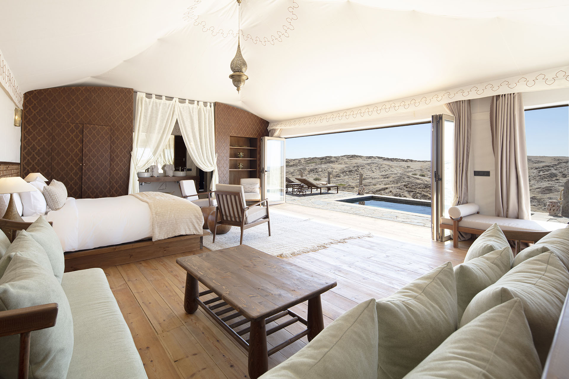 THE ROYAL SUITE WITH PRIVATE POOL
